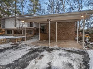 2529 Trophy Ln, Reston, VA 20191