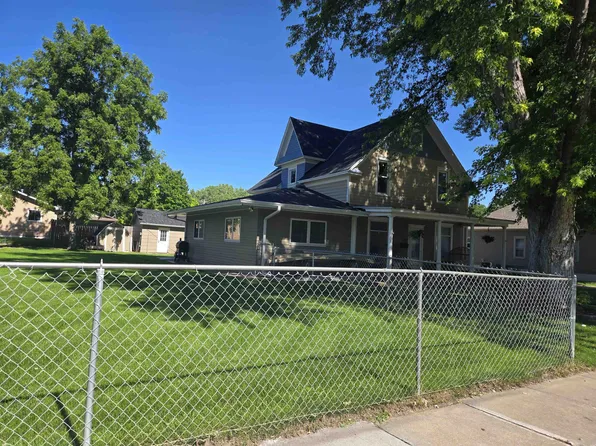 1717 G Ave, Gothenburg, NE 69138