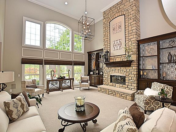 5th image of 8570 Tartan Fields Dr