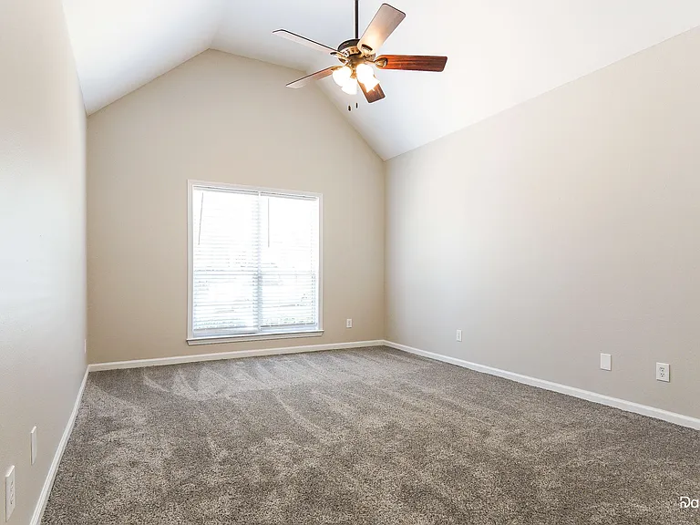 396 Camden Cove Cir — Photo 11