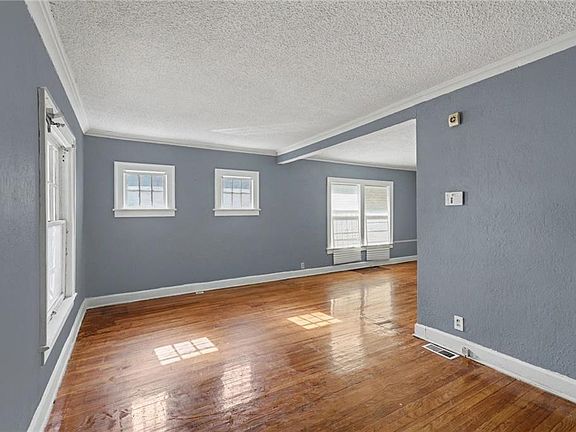 5th image of 2405 E 68th St