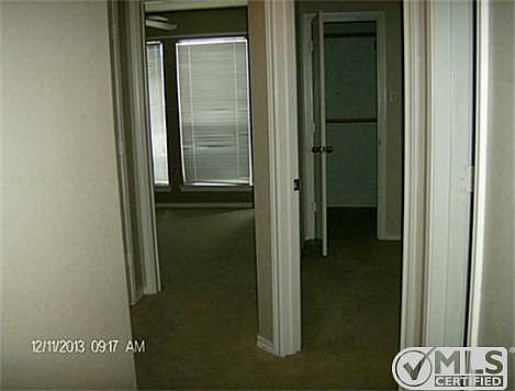 5th image of 105 Shawnee Trl