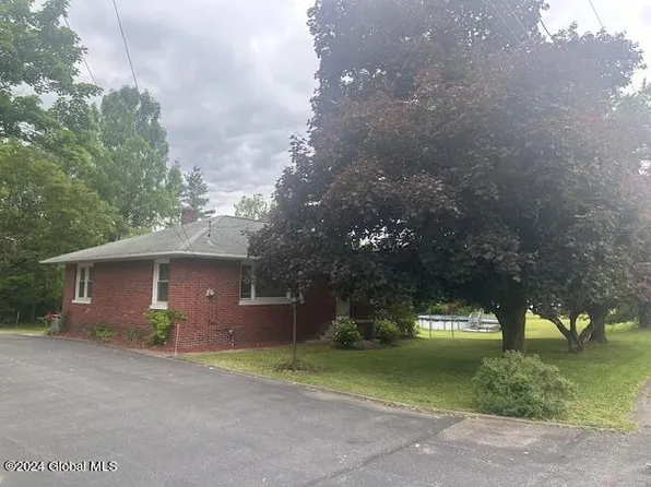 9 Arbor Drive, Troy, NY 12180