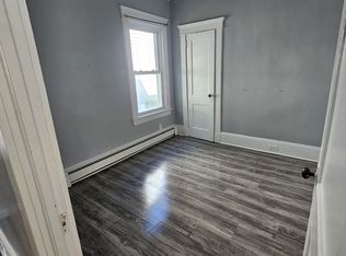 333 N 10th St #3, Haledon, NJ 07508