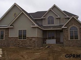 12719 Deer Creek Blvd, Omaha, NE 68142