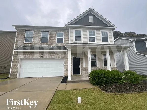 636 Starry Sky Dr, Durham, NC 27703