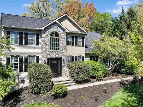 224 Bullrush Lndg, Elizabethtown, PA 17022