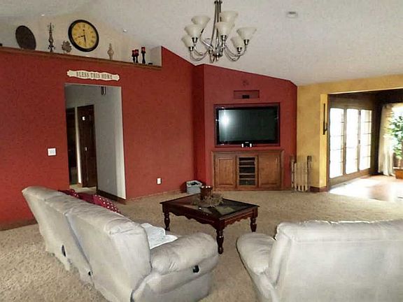 2nd image of 5098 Hollansburg Arcanum Rd