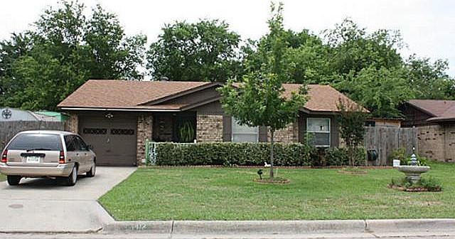 1st image of 1412 Nila Dr