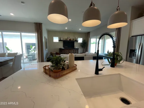 1681 S SAILORS Court, Gilbert, AZ 85295