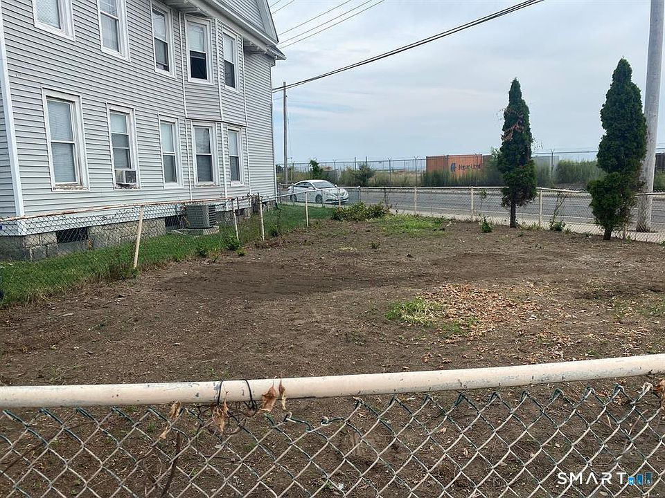 1st image of 520 Seaview Avenue