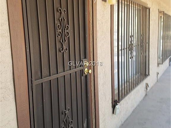 4th image of 575 S Royal Crest Cir Unit 9