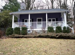 329 Springbrook Trl, Sparta, NJ 07871