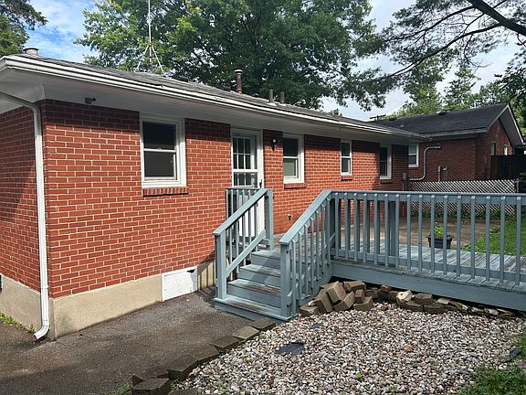 3rd image of 7805 Mary Sue Dr
