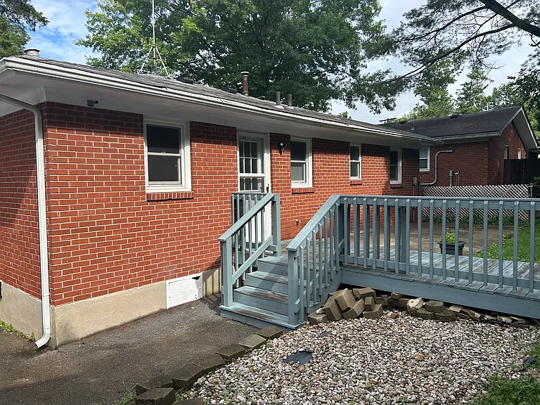 7805 Mary Sue Dr — Photo 3
