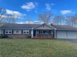 20 Gilfillan Rd, North Smithfield, RI 02896