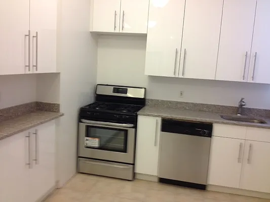 Rented by Anthony Mariano, lreb | media 35