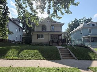 1905 Douglas St, Sioux City, IA 51104