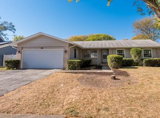 1364 Carlisle Ave, Elk Grove Village, IL 60007