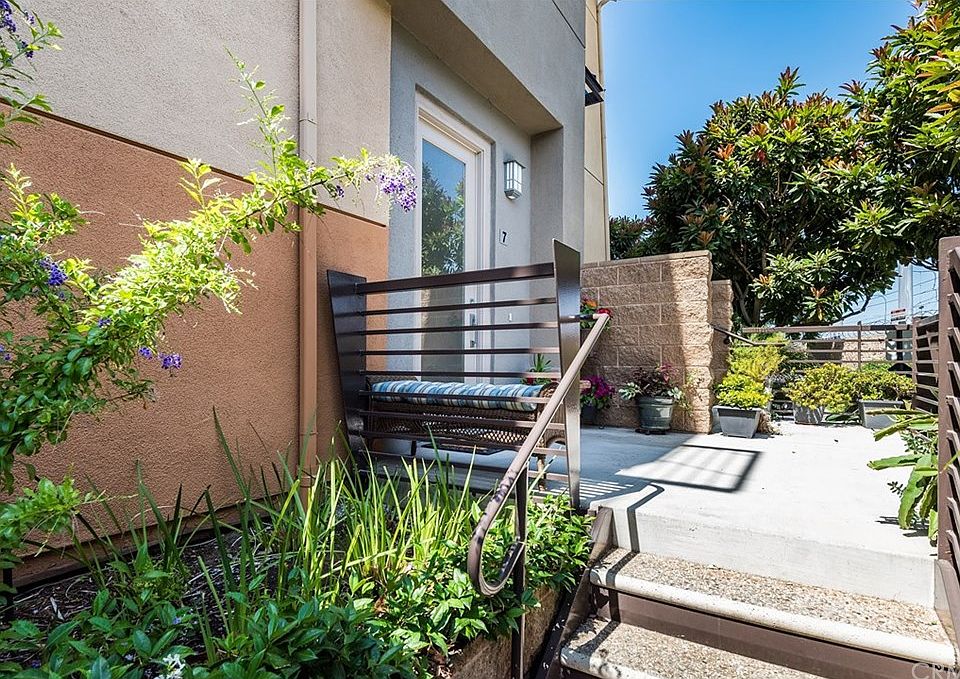 1st image of 5400 W 149th Pl Unit 7