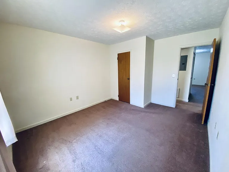 145 E Pine St #1E — Photo 15