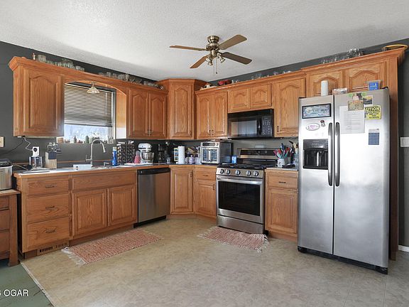 4th image of 1834 S Black Cat Rd