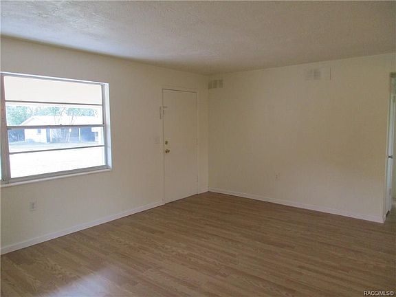 3rd image of 24 N Columbus St