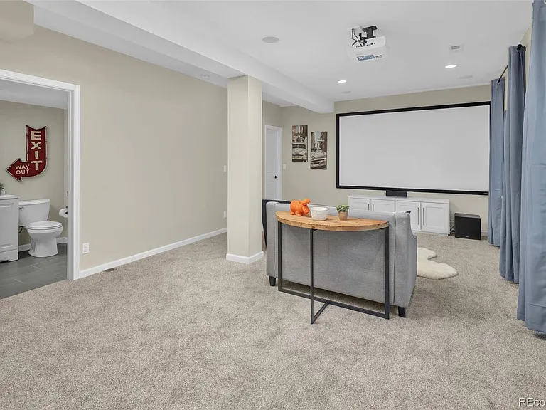 350 Norgay Way — Photo 19