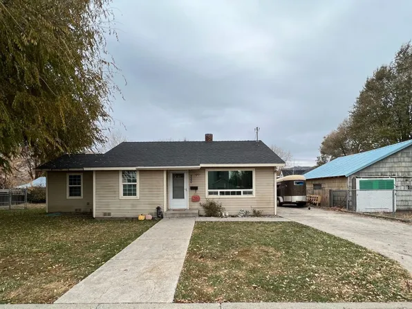 220 N M St, Lakeview, OR 97630