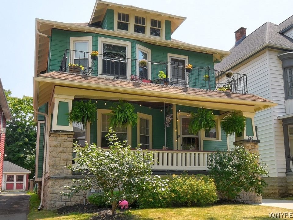 1st image of 243 Crescent Ave