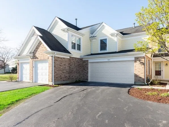 4893 Prestwick Pl, Hoffman Estates, IL 60010