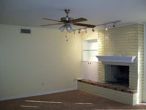 4th image of 3681 Mimosa Ct