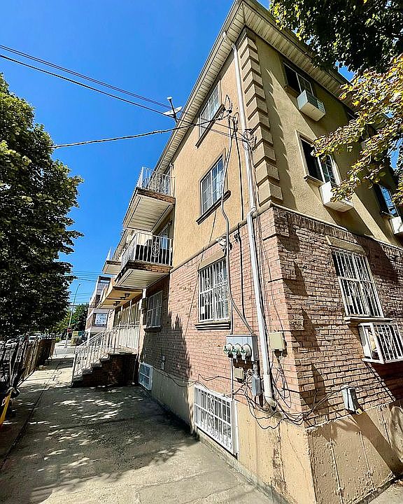 1st image of 291 Atkins Ave