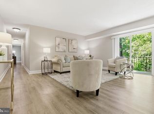 10636 Montrose Ave APT 2, Bethesda, MD 20814