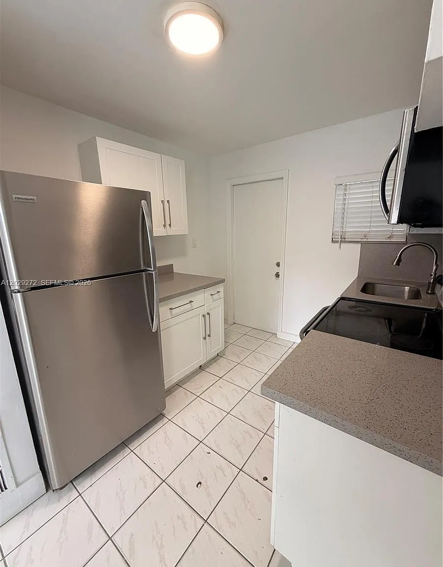 Melrose Heights 2nd Sec — Photo 4