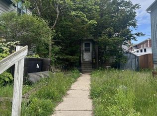132 E Rosedale Ave #134, Milwaukee, WI 53207