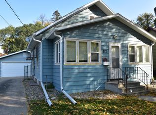 212 9th Ave S, Moorhead, MN