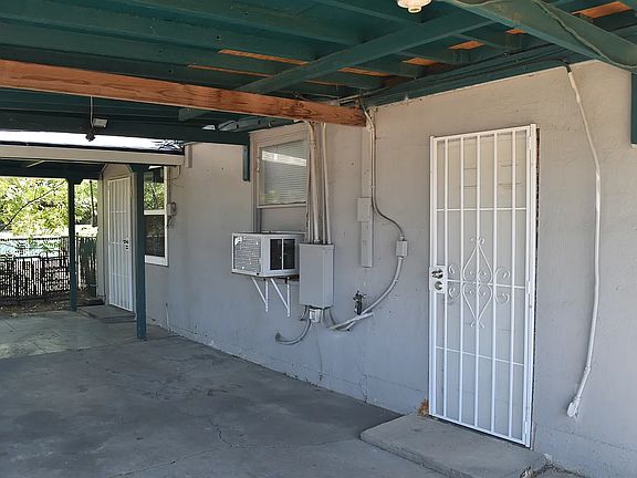 3rd image of 8386 Sheldon Rd #A