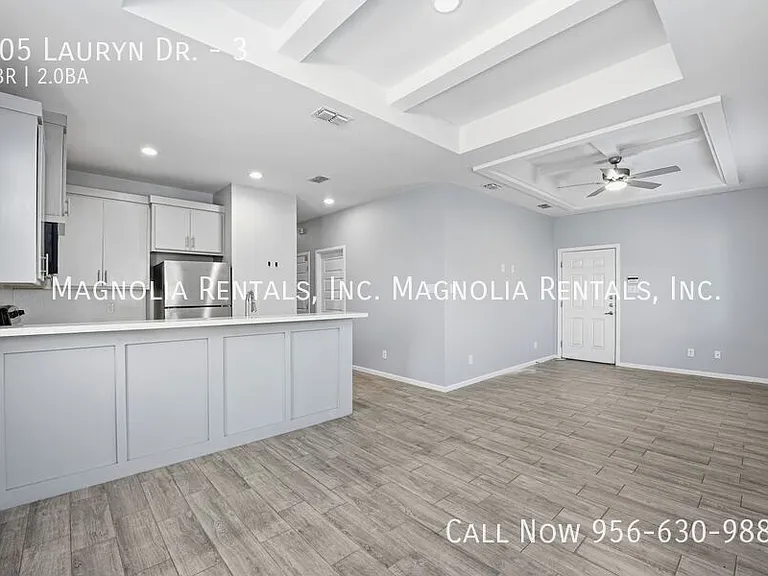 105 Lauryn Dr #3 — Photo 4