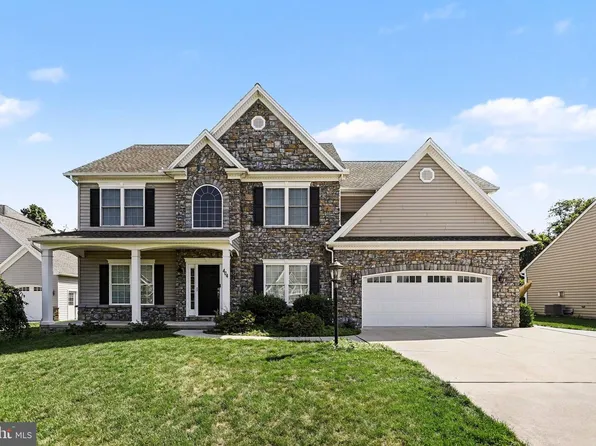404 Sorbie Ln, Mechanicsburg, PA 17050