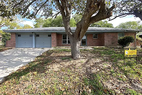 1613 Miranda Ave Photo 1