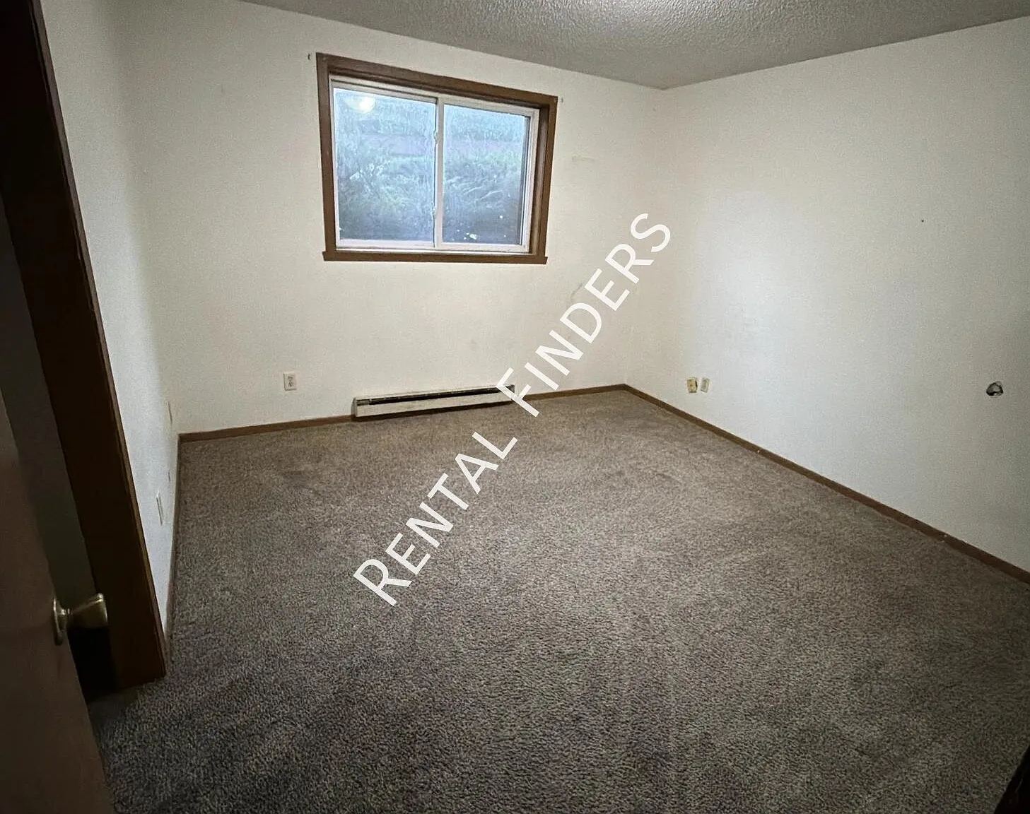 30 Donohue Ct — Photo 3