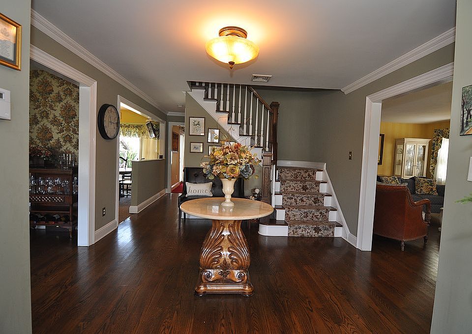 20 Bay Dr, Massapequa, NY 11758 Zillow