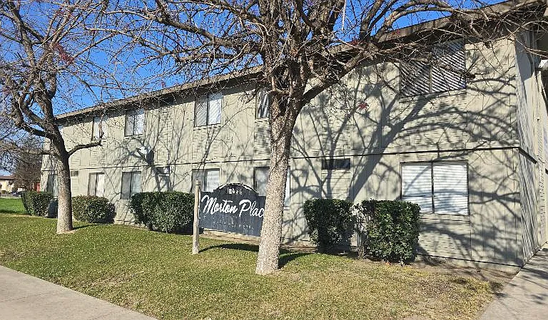 Morton Place Apartments — Photo 1