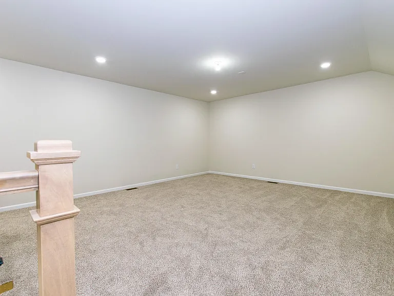 723 W Spaniel Dr — Photo 31