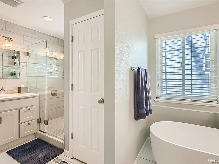 3575 E Vassar Ave — Photo 11