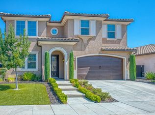 1808 E Benvenuto Dr, Fresno, CA 93730