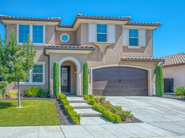 1808 E Benvenuto Dr, Fresno, CA 93730