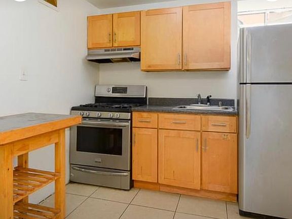 5th image of 9416 Avenue K