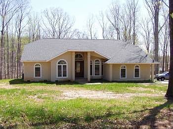 2nd image of 5415 Wyndemere Cir